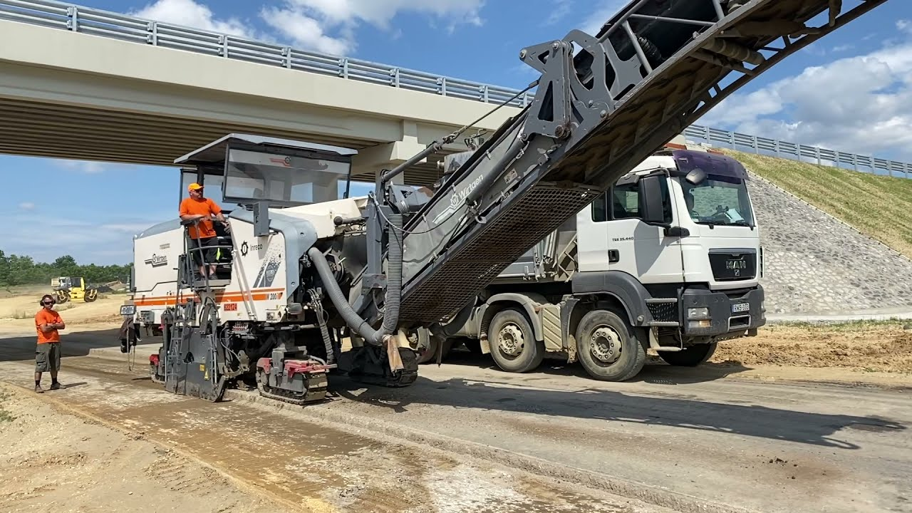 Asphalt Milling Contractors in Yamhill. OR
